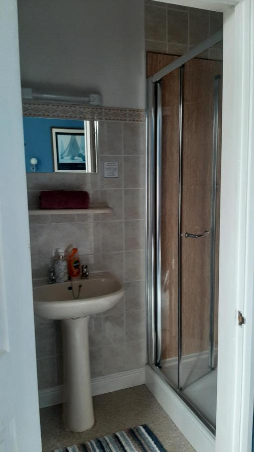 The Coventry Guest House Lowestoft Bagian luar foto